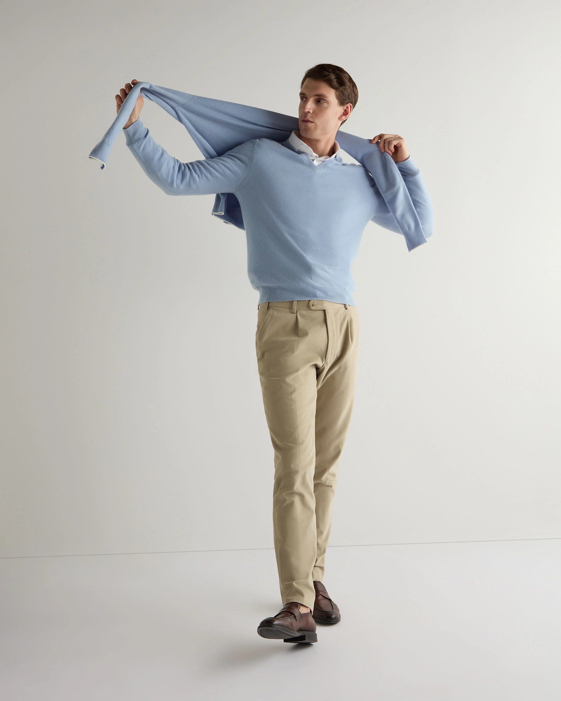 Men's Burlington V Neck Cashmere Jumper Sea Mist Blue - Image 3