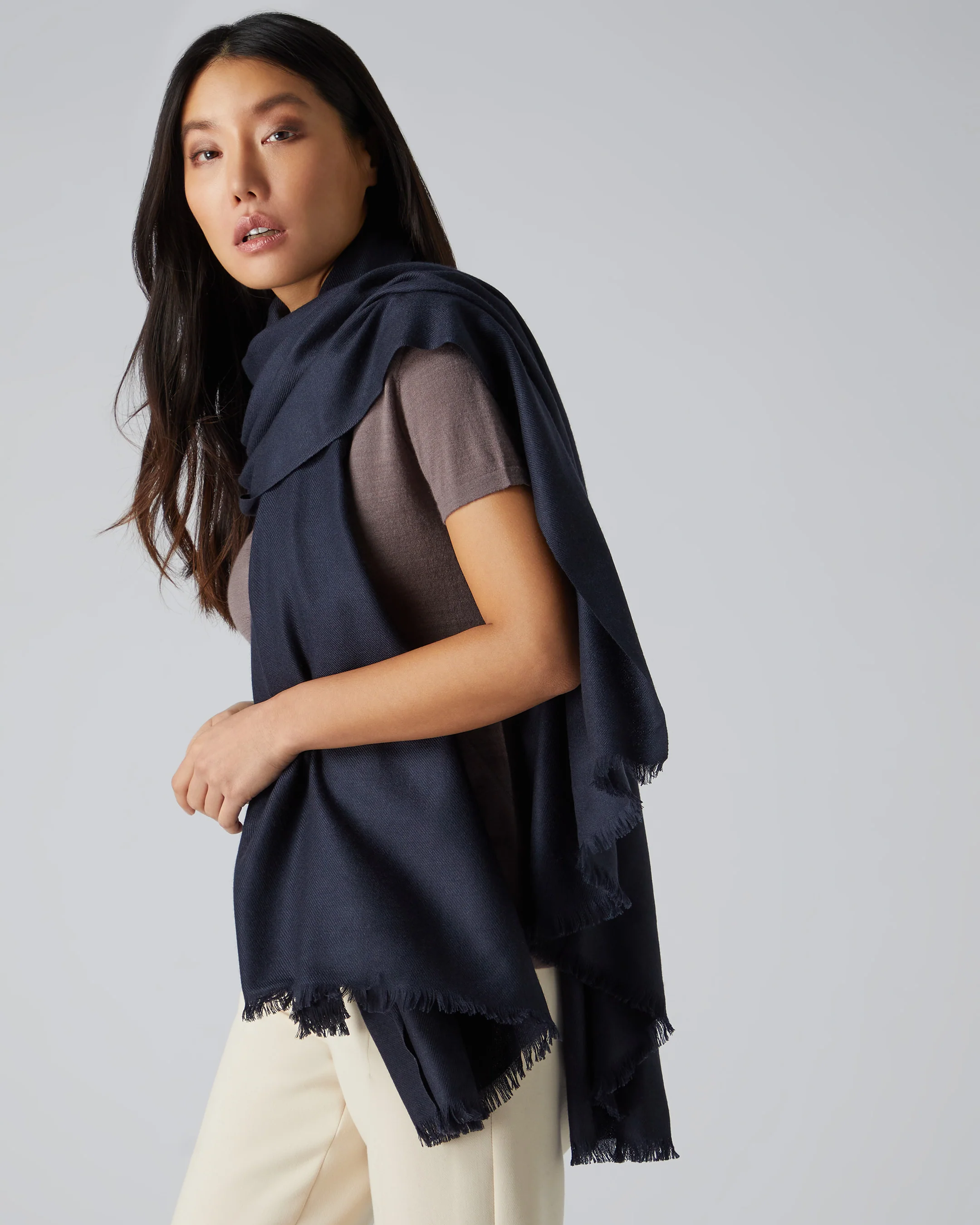 Women's Pashmina Cashmere Shawl Navy Blue - Image 2