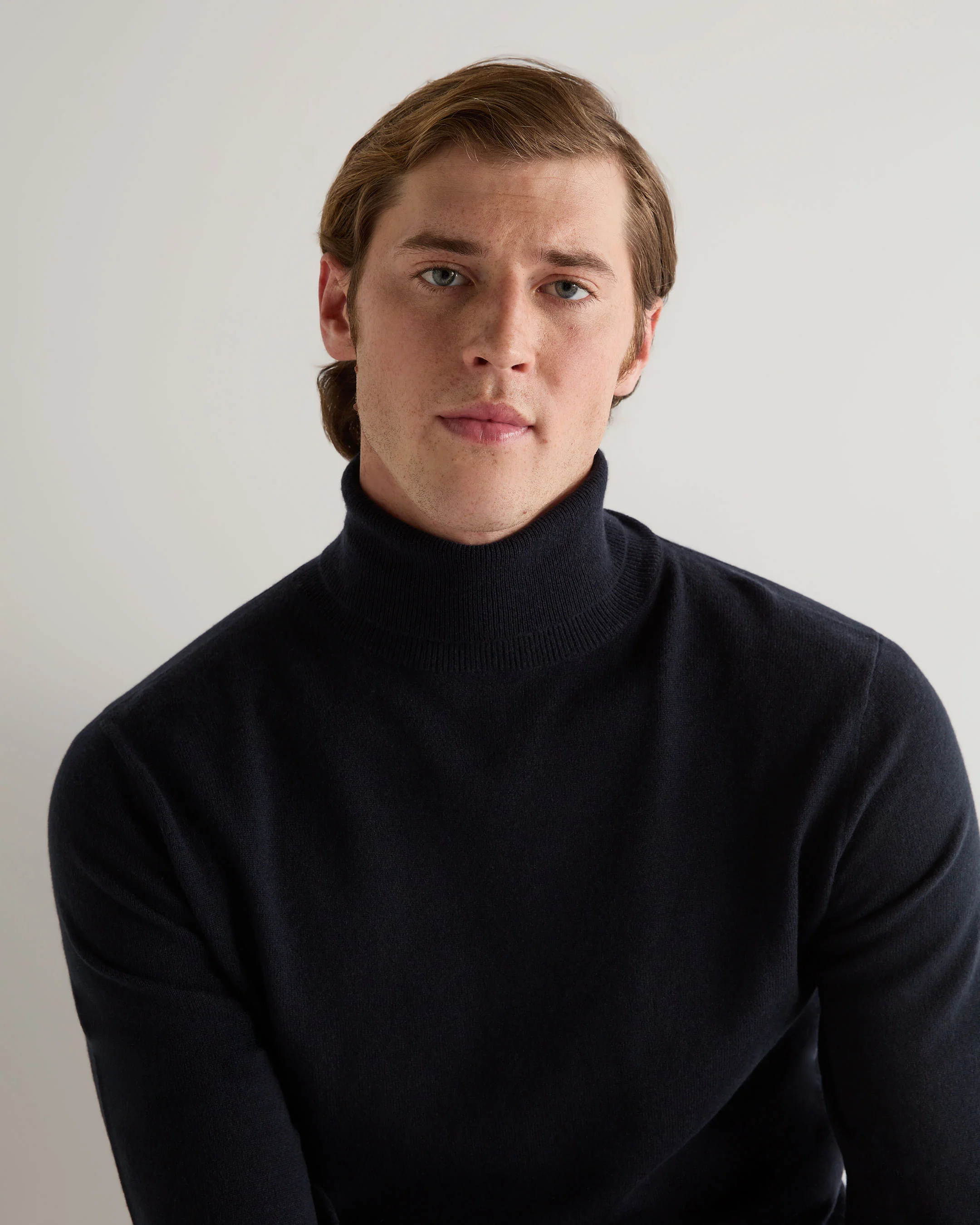 Men's Trafalgar Roll Neck Cashmere Jumper Navy Blue - Image 5