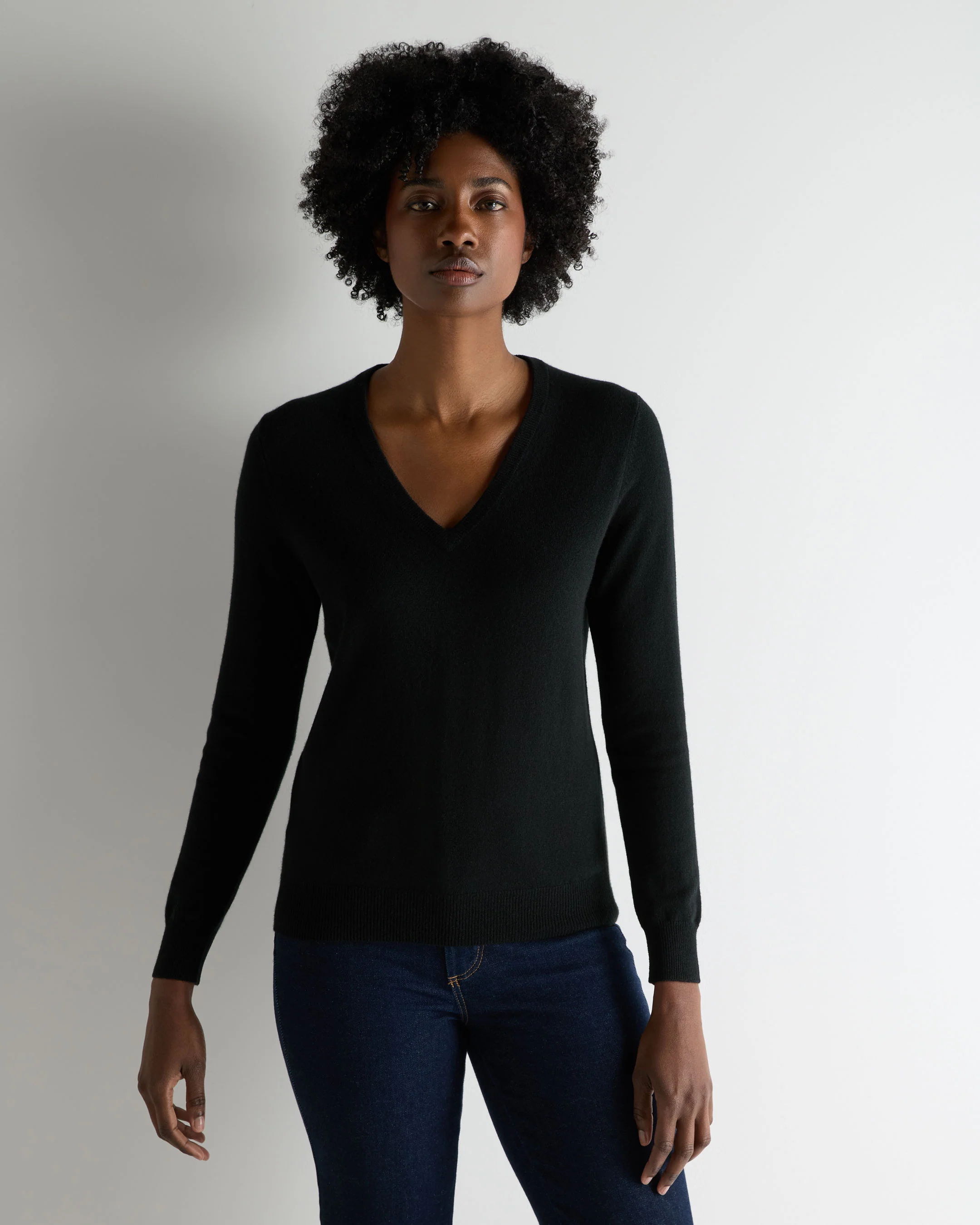 Women's Phoebe V Neck Cashmere Jumper Black