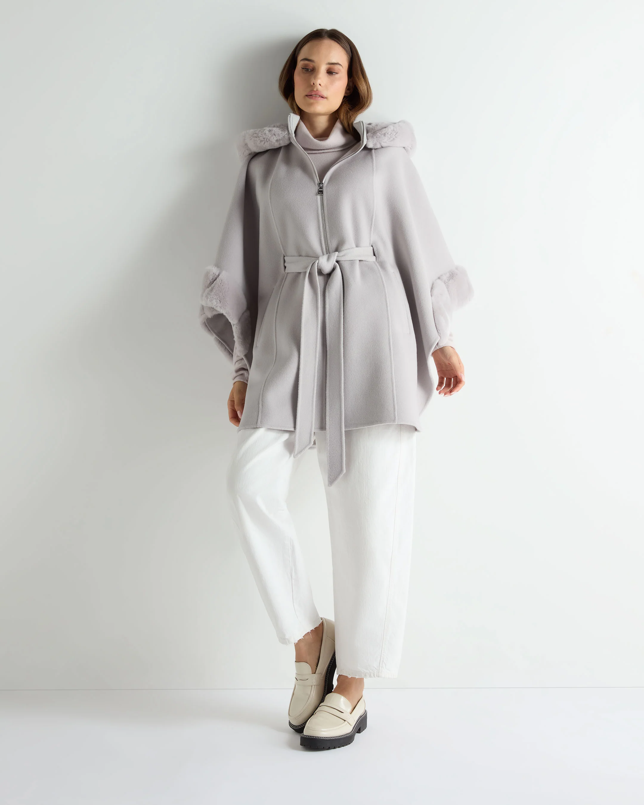 Women's Poppy Cape With Fur Trim Snow Grey - Image 3