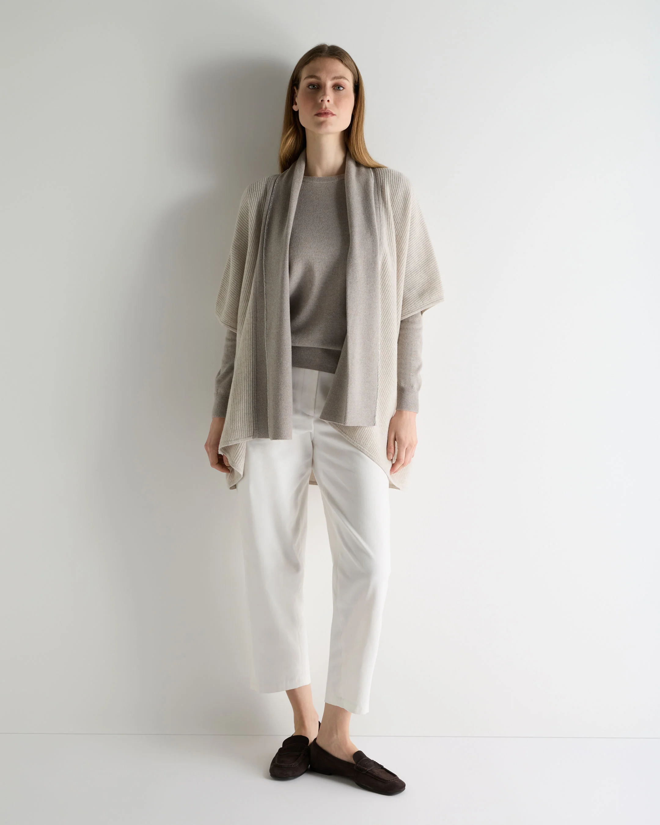 Women's Evie Classic Round Neck Cashmere Jumper Oat Grey - Image 3