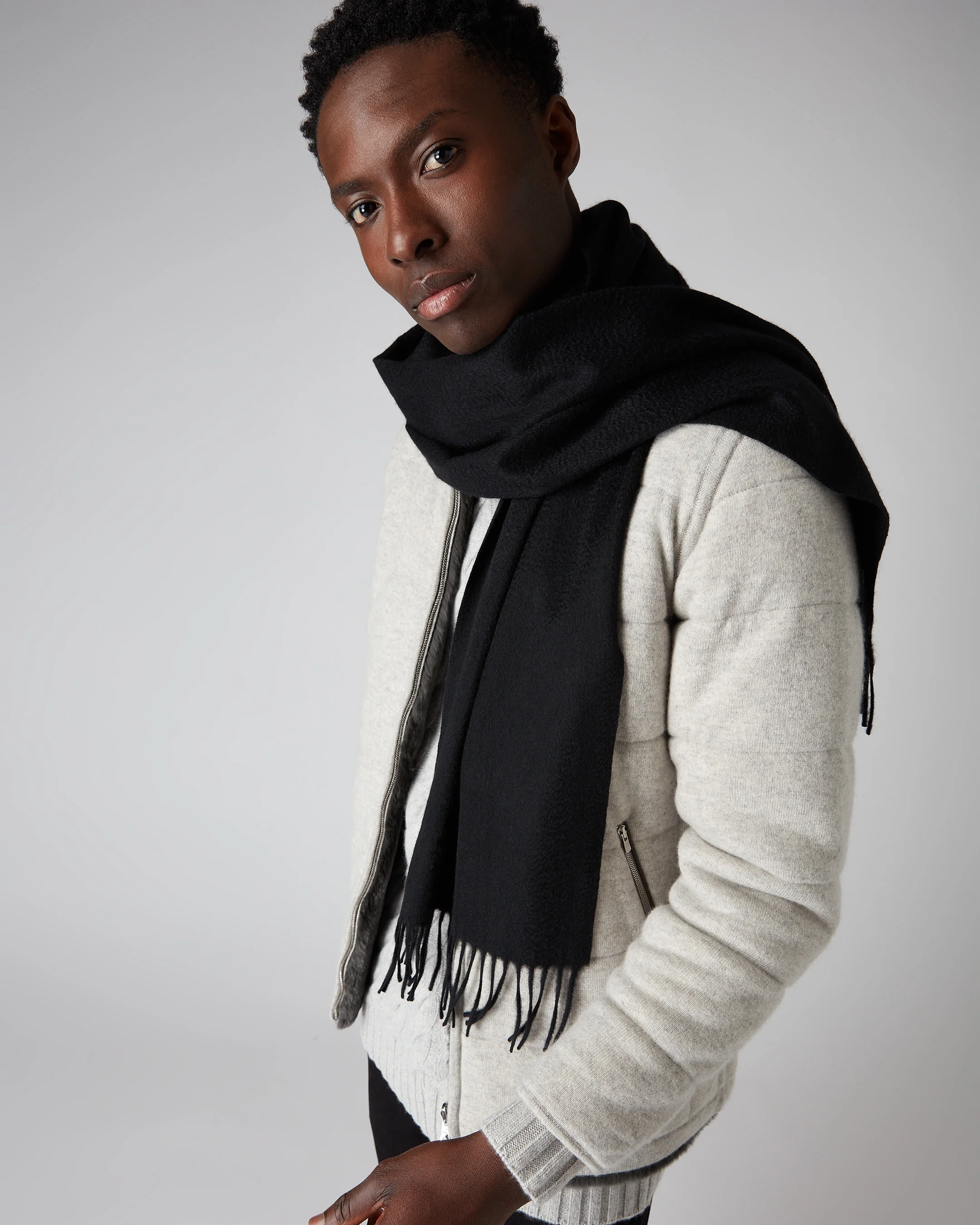 Unisex Woven Cashmere Scarf Black - Image 2
